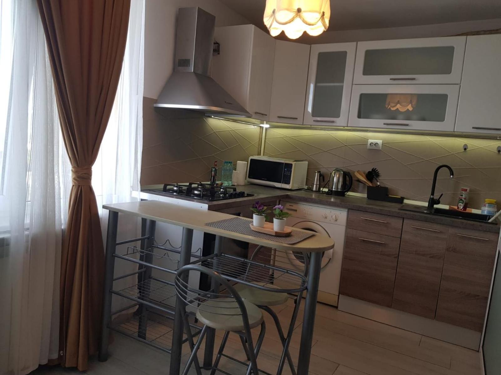 Olivia'S Studio - Apartment ياش المظهر الخارجي الصورة